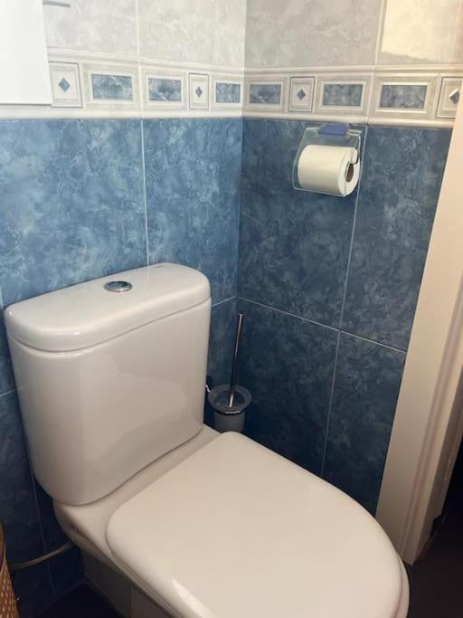 Ferienwohnung Atico Luminoso Centrico Y Comodo Figueres  Exterior foto