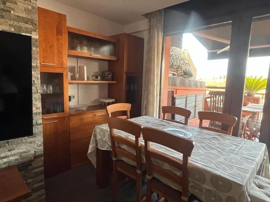 Ferienwohnung Atico Luminoso Centrico Y Comodo Figueres  Exterior foto