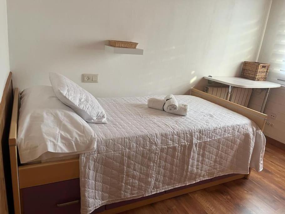 Ferienwohnung Atico Luminoso Centrico Y Comodo Figueres  Exterior foto